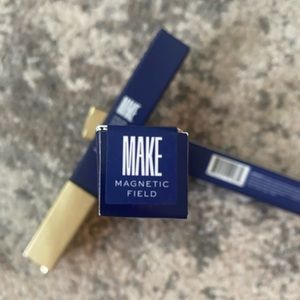 MAKE Beauty Cream Supreme Lipstick in Magnetic Field